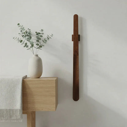 Skivax™ – Calzascarpe magnetico murale